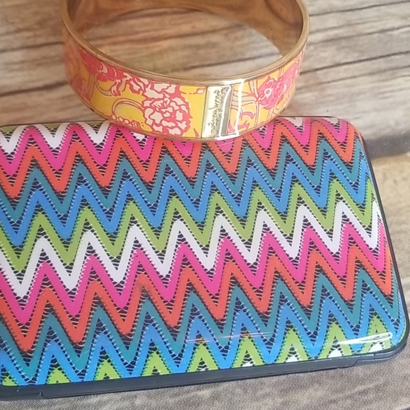 Lilly Pulitzer Jewelry - Lilly Pulitzer Chi Omega Print Bangle Bracelet